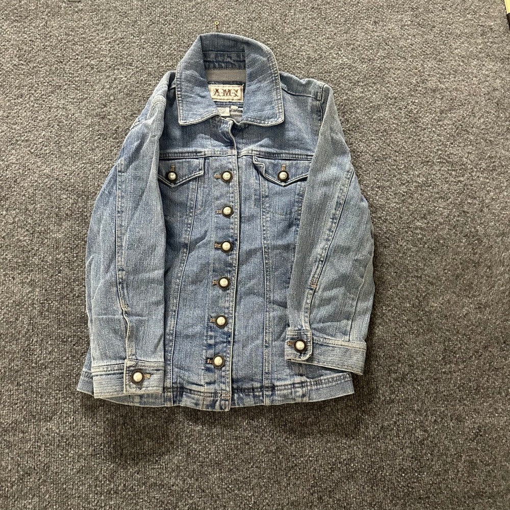 A.M.I. Denim Jacket Womens Size S Light Wash Blue Pearl Button Trucker Stretch